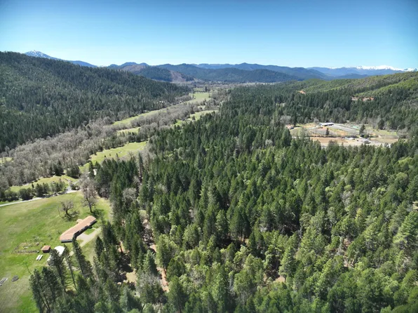 1000 Crooks Creek Rd, Selma, OR 97538
