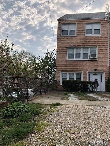 1st image of 111 Hollywood Ave
