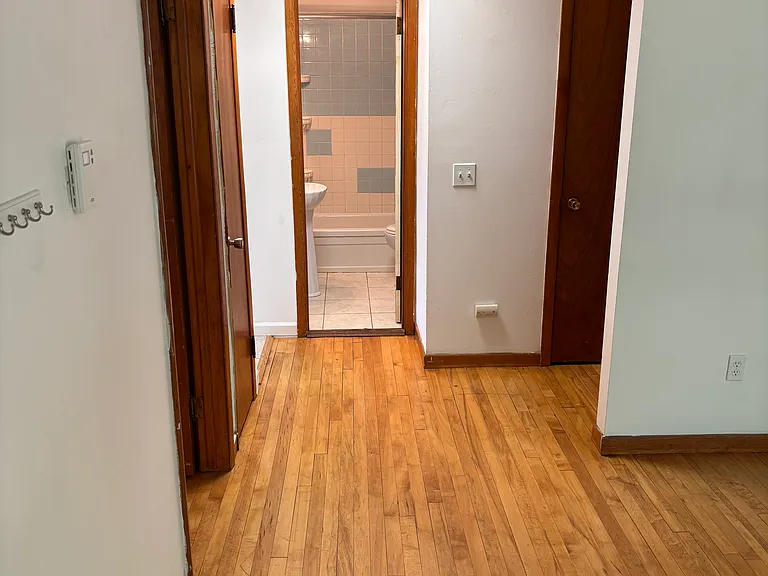 11 Mohawk Ave #10 — Photo 8