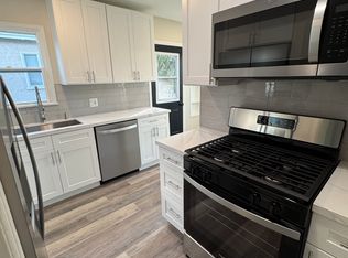 2236 Grand Ave, Long Beach, CA 90815