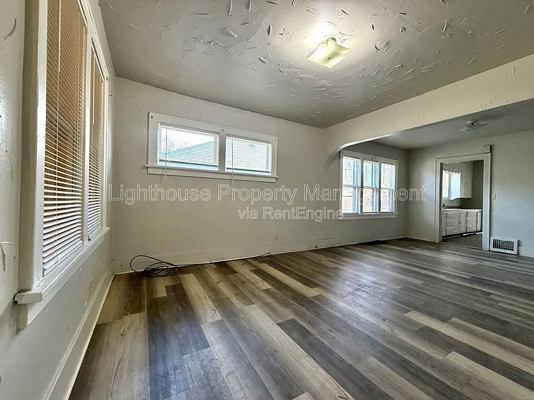 232 E Lincoln Ave — Photo 3