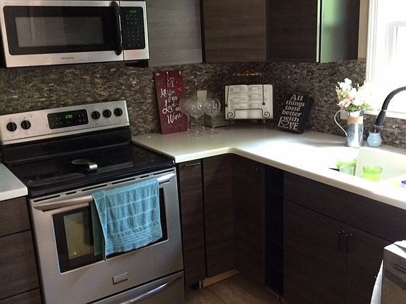NEW KITCHEN