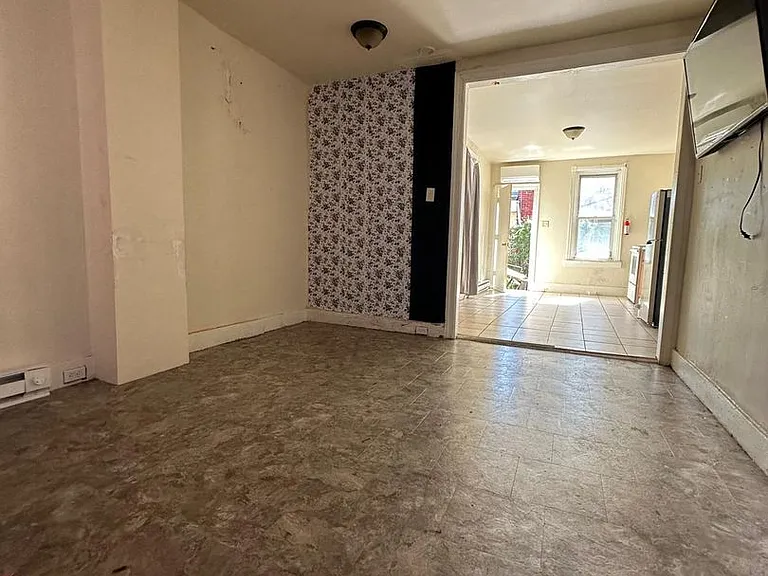 4323 N Orianna St — Photo 8