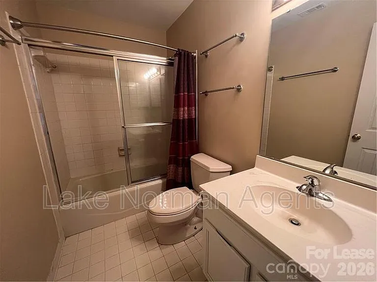 18817 Nautical Dr #104 — Photo 11