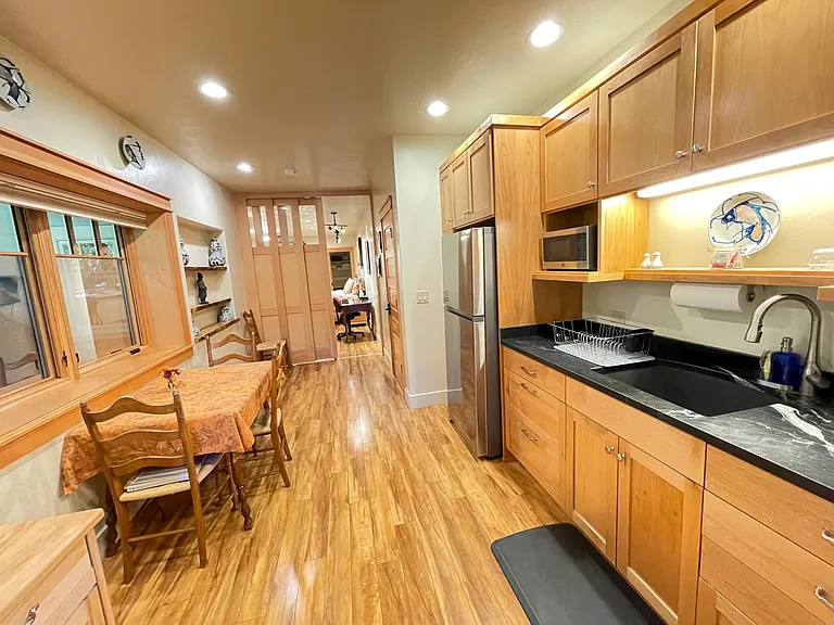 114 Granite St #2 — Photo 11