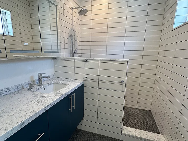1004 Filbert St #1004 — Photo 19