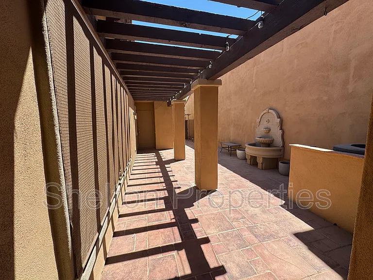 21163 W Sunrise Ln — Photo 12