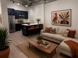 3801 W 26th St #304, Chicago, IL 60623