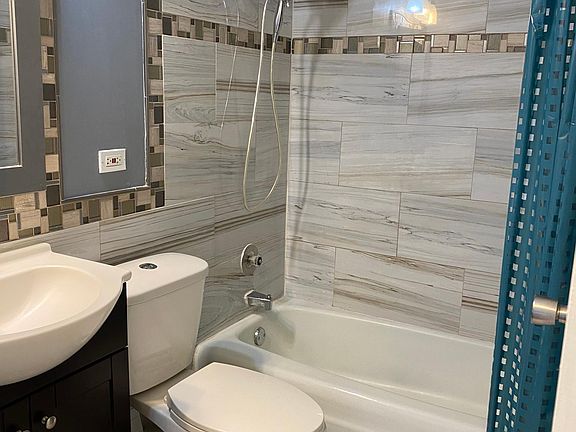 3rd image of 8439 W Catherine Ave APT 111