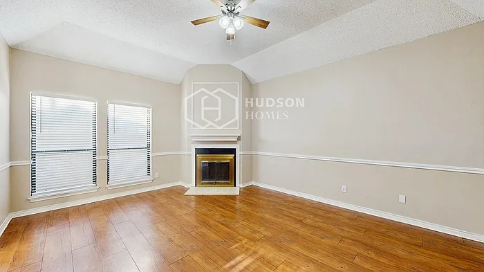 907 Walters Dr — Photo 13