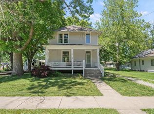 329 W 3rd St, Wellsville, KS 66092