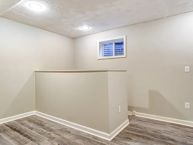 6721 Bedington Ln — Photo 29