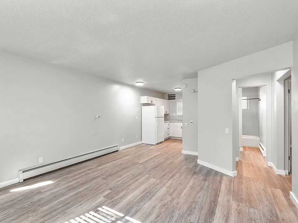 Summit View Apartments