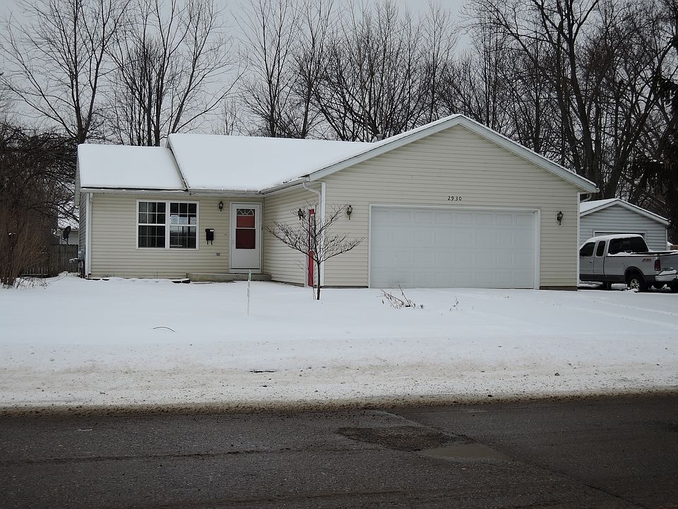 1st image of 2930 Emerald Dr