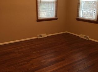 8 Circle Dr, Fairview Heights, IL 62208