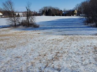 1081 84th Ave, Roberts, WI 54023