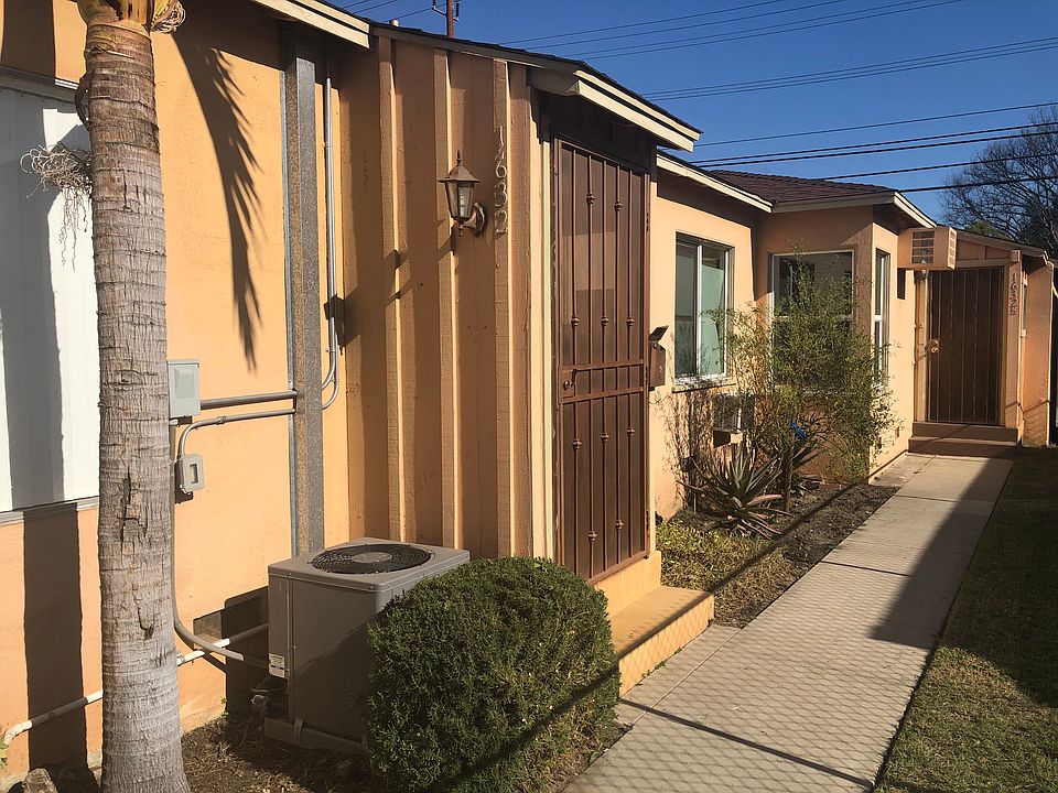 1st image of 1632 N Hollywood Way