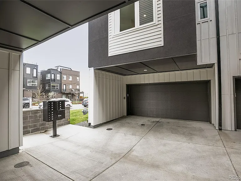 1275 Stuart St — Photo 19