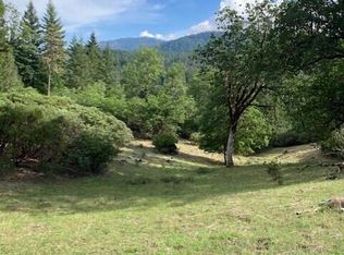 395 E Van Duzen Rd, Bridgeville, CA 95526