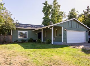 5234 Sugarpine Cir, Eugene, OR 97402