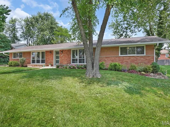 9431 Engel Ln, Saint Louis, MO 63132