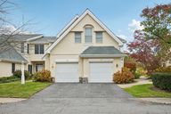 Arrowwood Cir-S2610-001.jpg