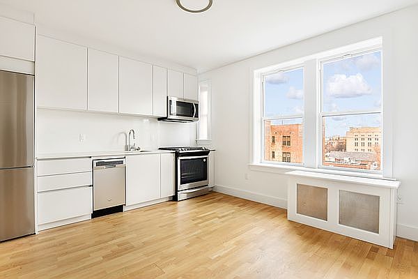 1st image of 58 Linden Blvd APT 6F