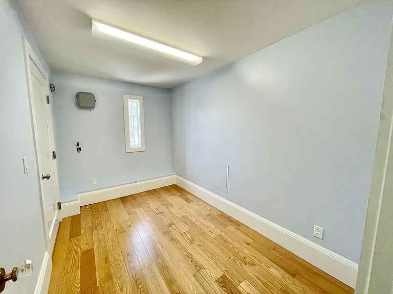 518 Staples Ave — Photo 25