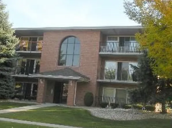 4933 E Circle Dr APT 111, Crestwood, IL 60445