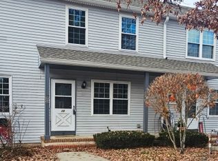 15 Hancock Ct, Flemington, NJ 08822