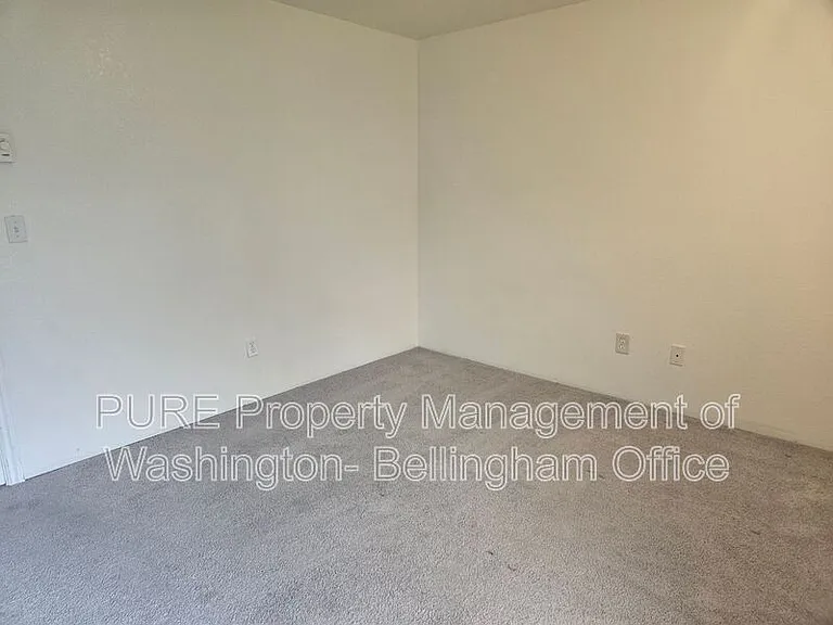 1720 Texas St #4 — Photo 15