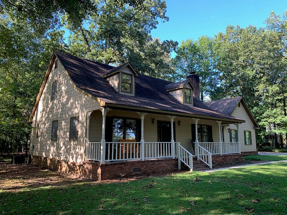 2nd image of 1093 Burnett Rd