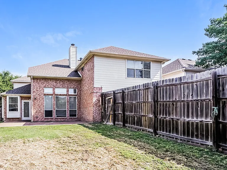 4420 Vanderpool Dr — Photo 17
