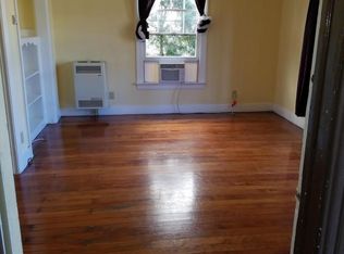 1543 Rosalia Rd #102, Los Angeles, CA 90027