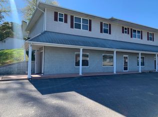 356 N McWhorter St, London, KY 40741