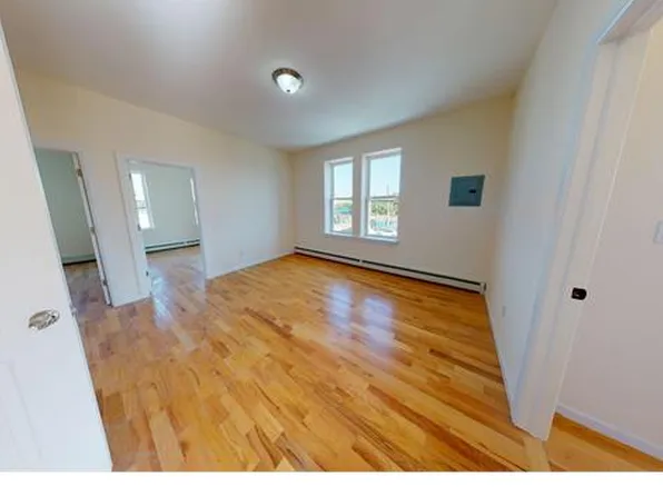 2803 W 20th St Floor 2, Brooklyn, NY 11224
