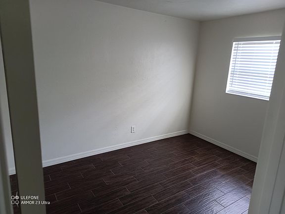 5th image of 4701 68th St N #D2