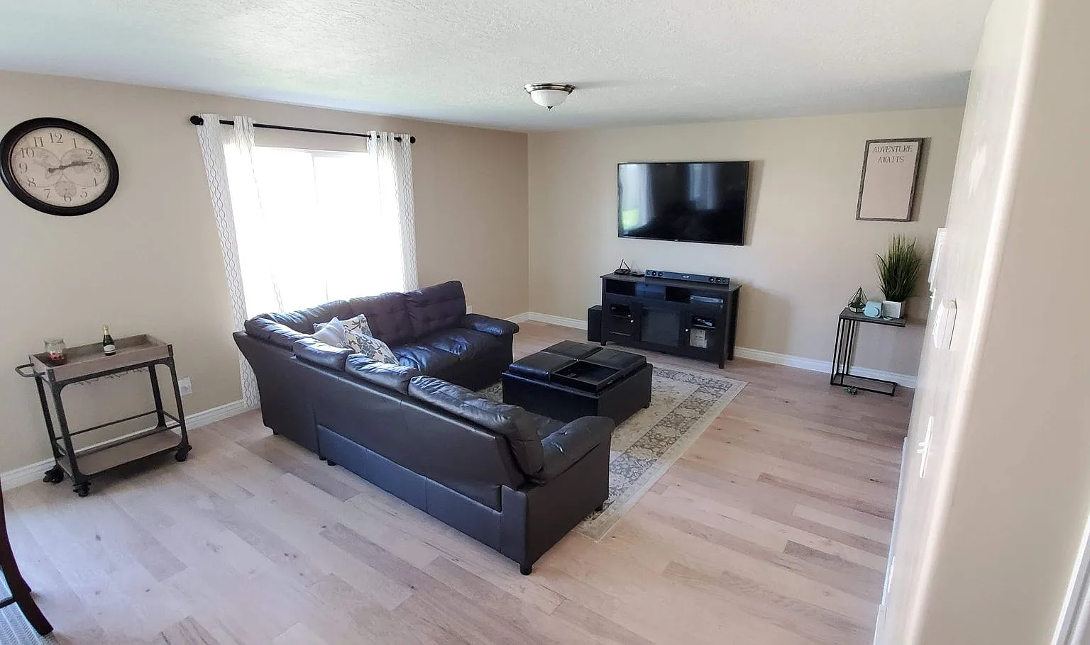 Beautiful 3-Bedroom Home for Rent in Eagle Mountain! — Photo 3