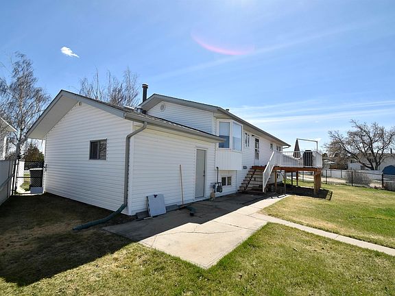 4th image of 4126 A 47th Ave