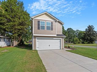 111 N Brevard St, Selma, NC 27576