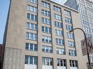 1511 Locust St APT 301, Saint Louis, MO