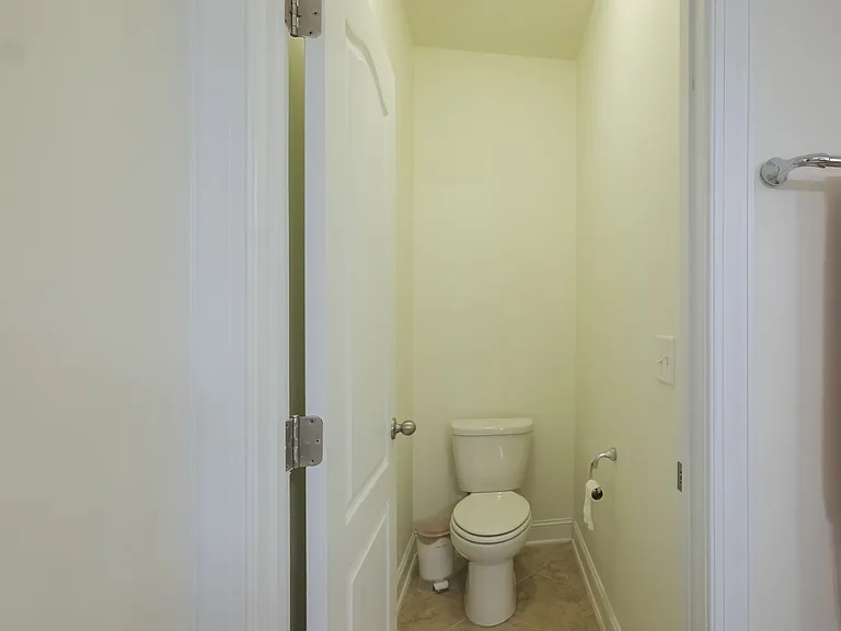 411 Alamosa Pl — Photo 58