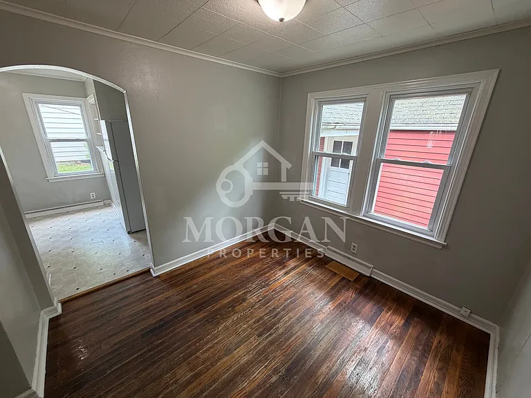 2509 W 11th St — Photo 5