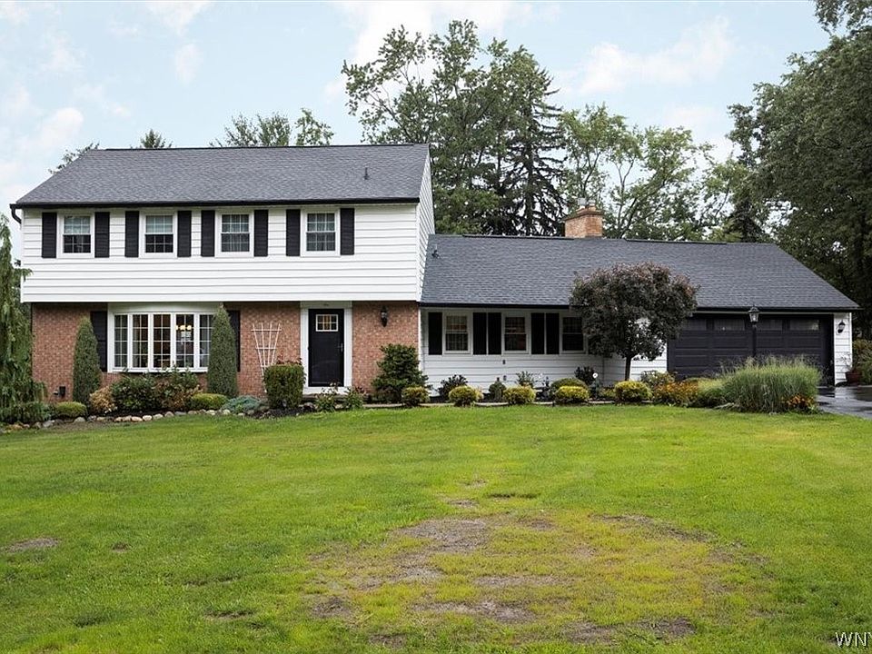 1st image of 2 Mount Airy Dr