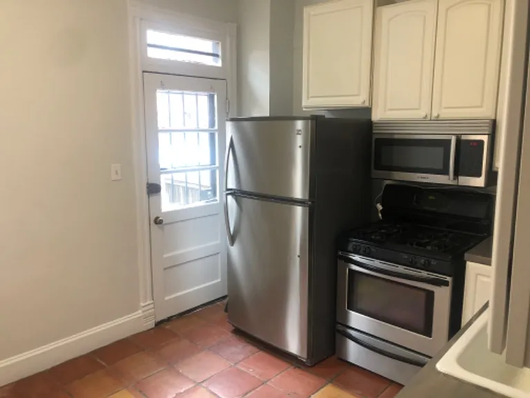 1732 Church St NW — Photo 19