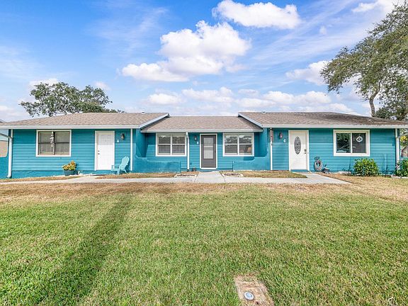 2nd image of 126 Rio Del Mar St #B