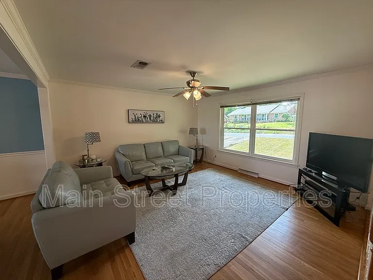 3660 Molaree Dr — Photo 18
