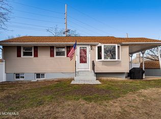 501 Stone Rd, Union Beach, NJ 07735