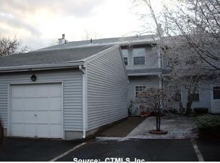 608 Spring Meadow Rd UNIT 608, South Windsor, CT 06074