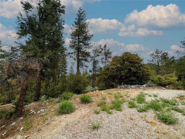 1825 Bernina Dr #740, Pine Mountain Club, CA 93222